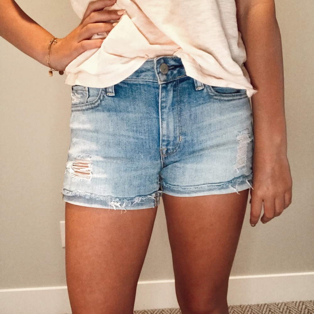GAP shorts